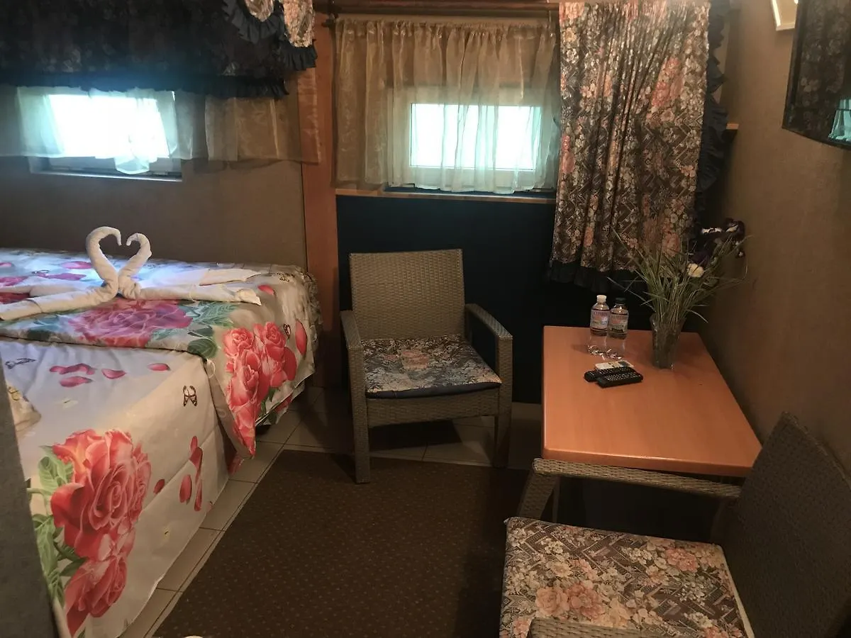 Hotel Fortel Kiew 0*,  Ukraine